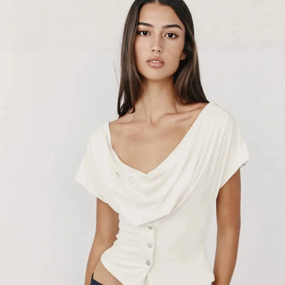 Elastic Waist One Shoulder Jean Top Pure Color Knitted T-Shirt High Waist Style Commute Fashion Thickened Wool Blend Material
Elastic Waist One Shoulder Jean Top Pure Color Knitted T-Shirt High Waist Style Commute Fashion Thickened Wool Blend Material