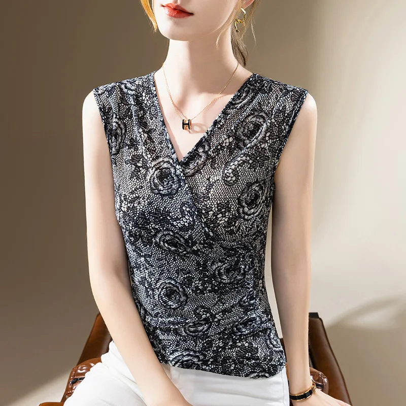 2025 New Women's Cross V-neck Printed Mesh Small Shirt Temperament Sleeveless Top
2025 New Women's Cross V-neck Printed Mesh Small Shirt Temperament Sleeveless Top