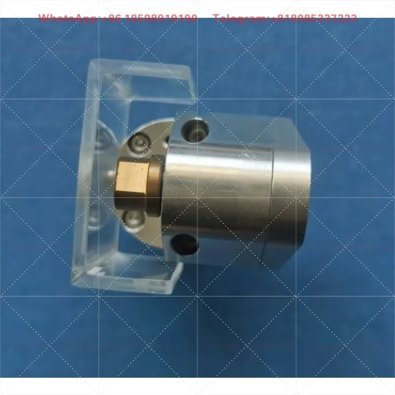1PCS Jingwei round knife head flying knife tool cutting bed garden knife gearbox assembly yuan
1PCS Jingwei round knife head flying knife tool cutting bed garden knife gearbox assembly yuan
