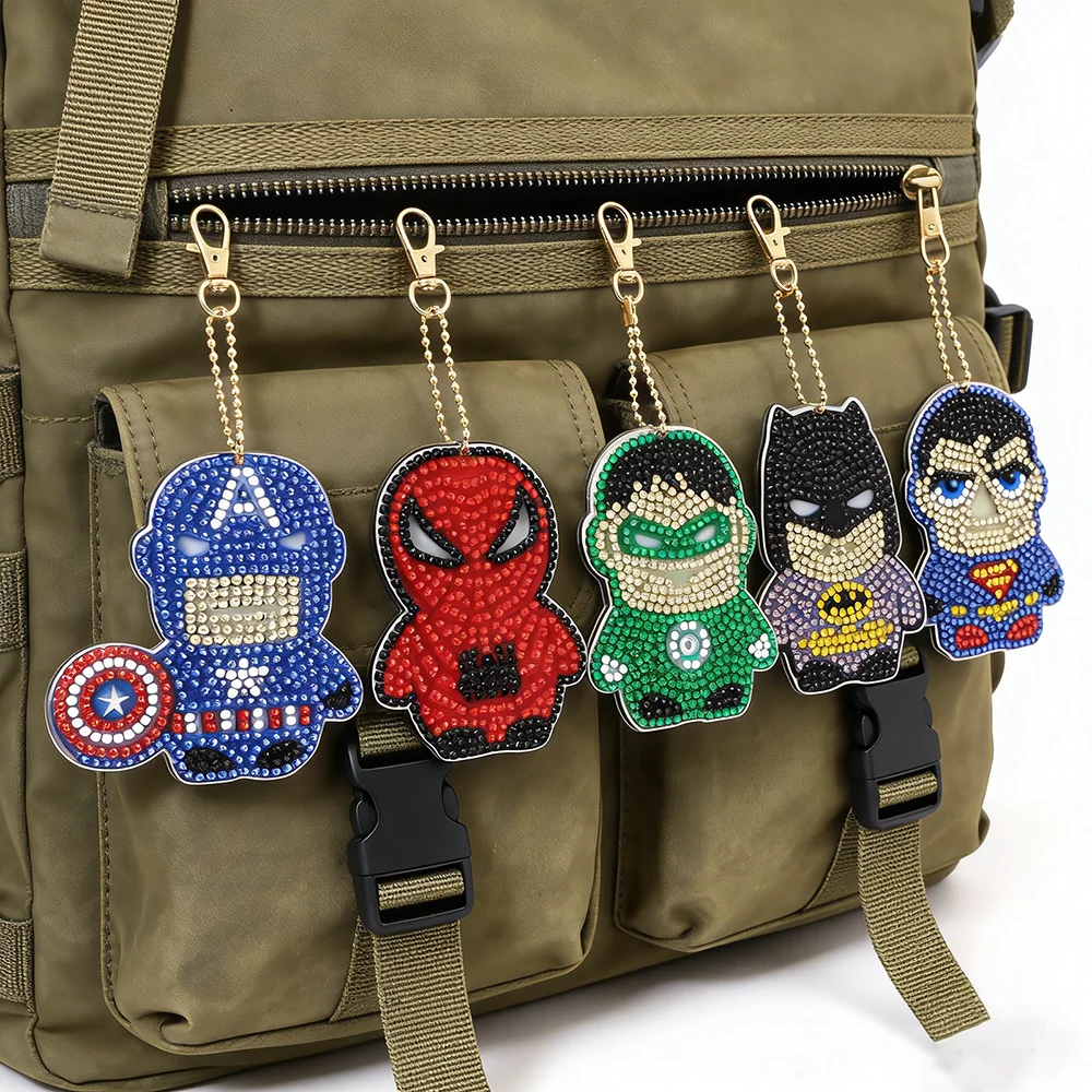 Hot Selling Anime Superhero DIY Rhinestone Studded Keychain Kids Birthday Gift Cartoon Bag Pendant Souvenirs Cute
Hot Selling Anime Superhero DIY Rhinestone Studded Keychain Kids Birthday Gift Cartoon Bag Pendant Souvenirs Cute