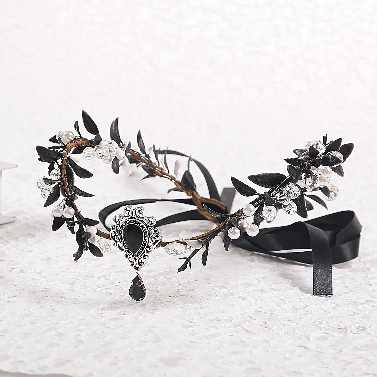 Elf Costume Forest Fairy Crystal Hair Tiara Handmade Pearl Flower Crowns Headband for Women Halloween Party
Elf Costume Forest Fairy Crystal Hair Tiara Handmade Pearl Flower Crowns Headband for Women Halloween Party