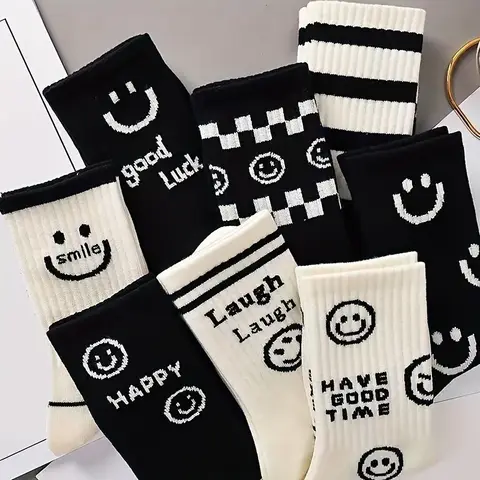 5 pares de calcetines largos de tubo para mujer: rayas con cara sonriente en blanco y negro, calcetines deportivos informales de dibujos animados para uso diario