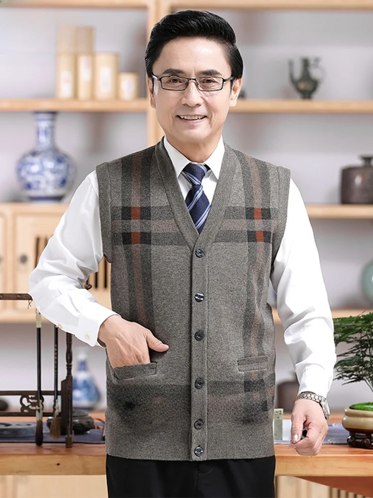 Thiened Fce Lined Knitted Cardigan Vest for Middle-Aged And ly Men Autumn Winter New Sle Dad Coat Open Front Sle
Thiened Fce Lined Knitted Cardigan Vest for Middle-Aged And ly Men Autumn Winter New Sle Dad Coat Open Front Sle