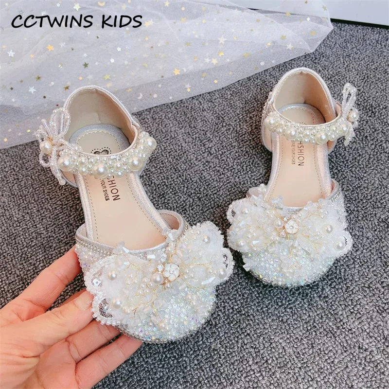 Girls Shoes Hand Made Toddler Children Fashion Brand Princess Mary Jane Dance Flats Kids Pearls Butterfly Sandals Soft Sole
Girls Shoes Hand Made Toddler Children Fashion Brand Princess Mary Jane Dance Flats Kids Pearls Butterfly Sandals Soft Sole