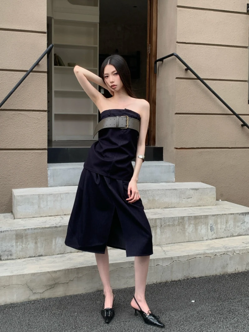 Mipha Uncle's Summer Vacation Style Denim Waist Strapless Halter Neck Half Skirt Set Women's Fashion Hanfu Ensemble
Mipha Uncle's Summer Vacation Style Denim Waist Strapless Halter Neck Half Skirt Set Women's Fashion Hanfu Ensemble