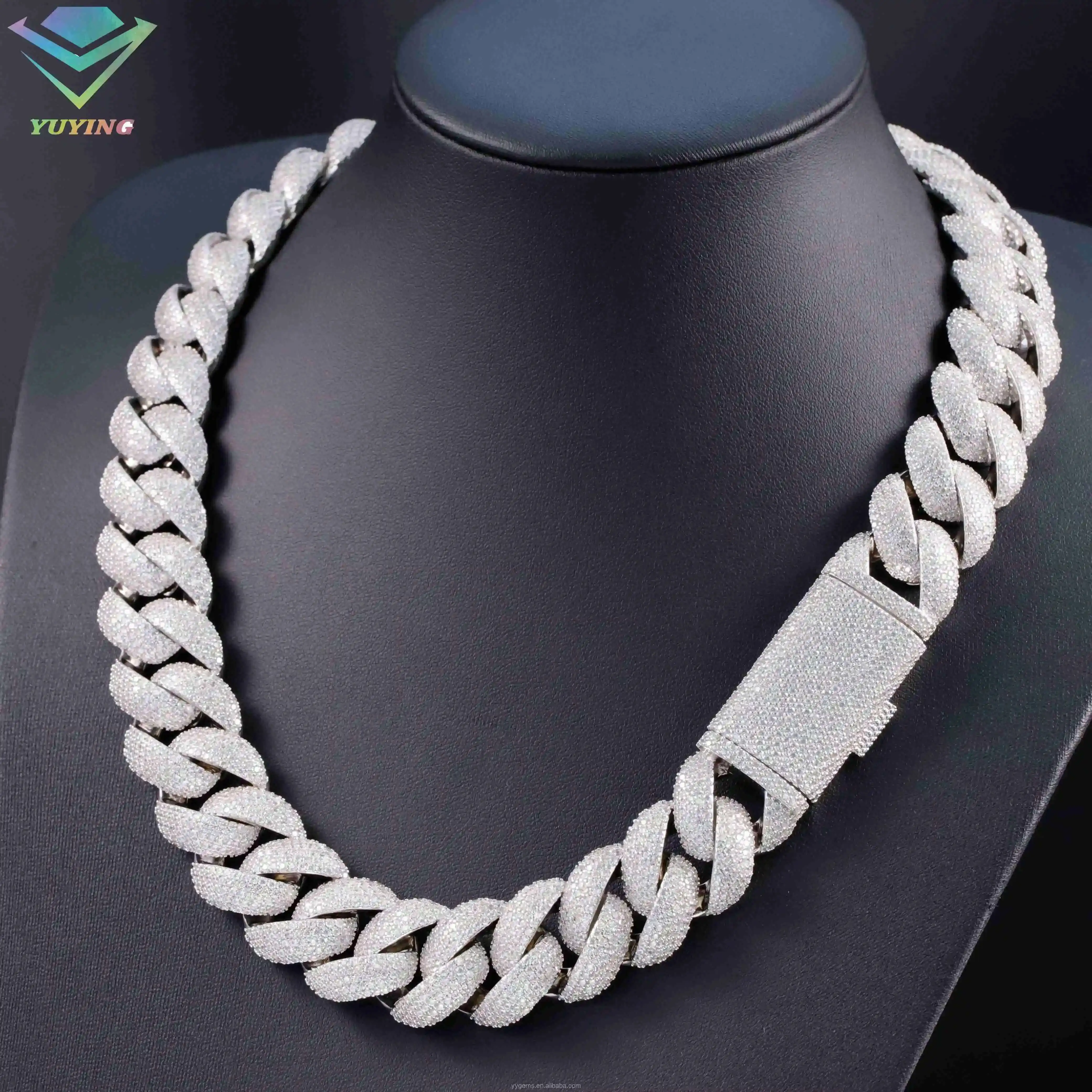Heavy 20mm VVS Moissanite Diamond Chain Iced Silver S925 Sterling Cuban Link Mens Hip-Hop Fine Jewelry Necklace
Heavy 20mm VVS Moissanite Diamond Chain Iced Silver S925 Sterling Cuban Link Mens Hip-Hop Fine Jewelry Necklace