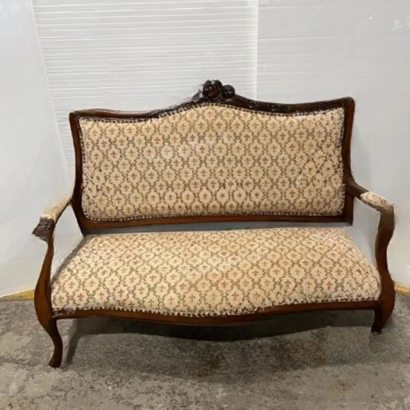 Диван из массива дерева, тканевый легкий роскошный резной стул 
Диван из массива дерева, тканевый легкий роскошный резной стул