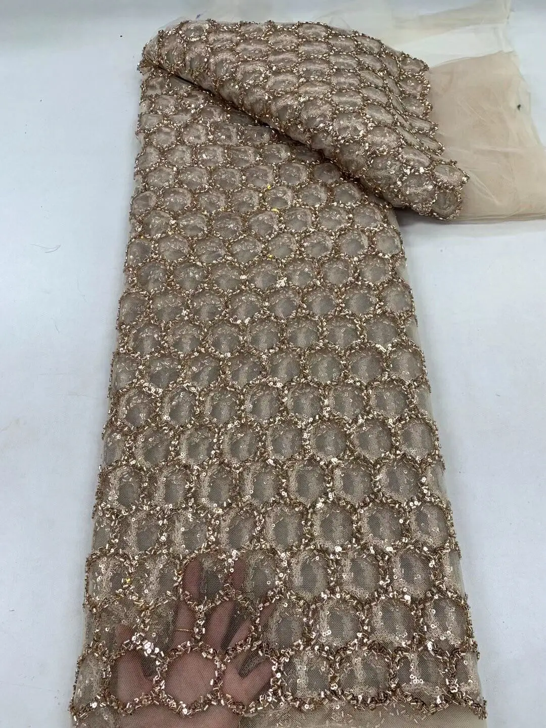 African Lace Fabric S-13023311 High Quality Sequins Lace Material Nigerian French Beaded Lace Fabrics For Wedding Party
African Lace Fabric S-13023311 High Quality Sequins Lace Material Nigerian French Beaded Lace Fabrics For Wedding Party