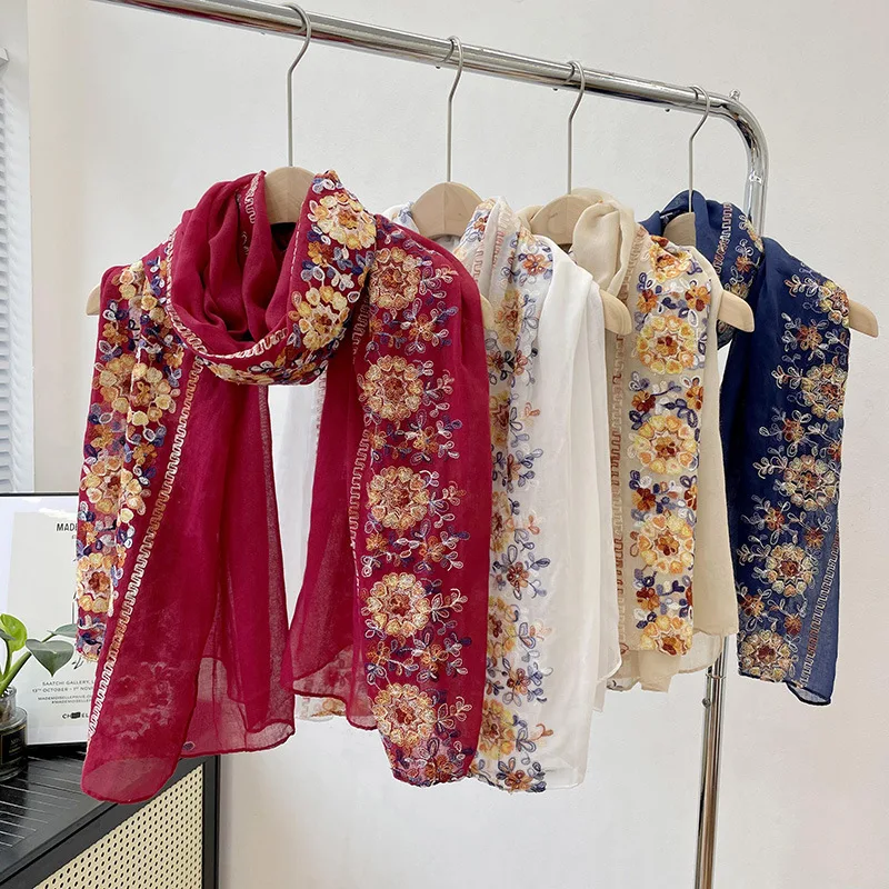 2025 New Soft Cotton Hijab Scarf Embroidery Floral Shawls For Women Muslim Solid Pashmina Autumn Wraps Headband 180*90cm
2025 New Soft Cotton Hijab Scarf Embroidery Floral Shawls For Women Muslim Solid Pashmina Autumn Wraps Headband 180*90cm