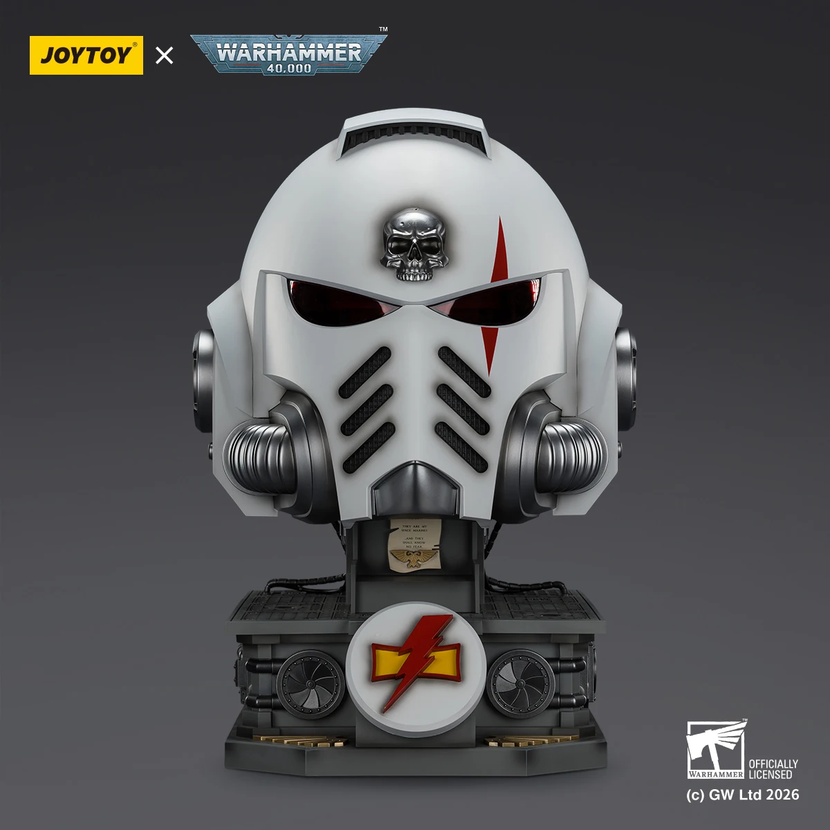 JOYTOY Warhammer 40k 1/1 Scale White Scars MkX Helmet& Display Stand Action Figure Accessory Model Collection Toys
JOYTOY Warhammer 40k 1/1 Scale White Scars MkX Helmet& Display Stand Action Figure Accessory Model Collection Toys