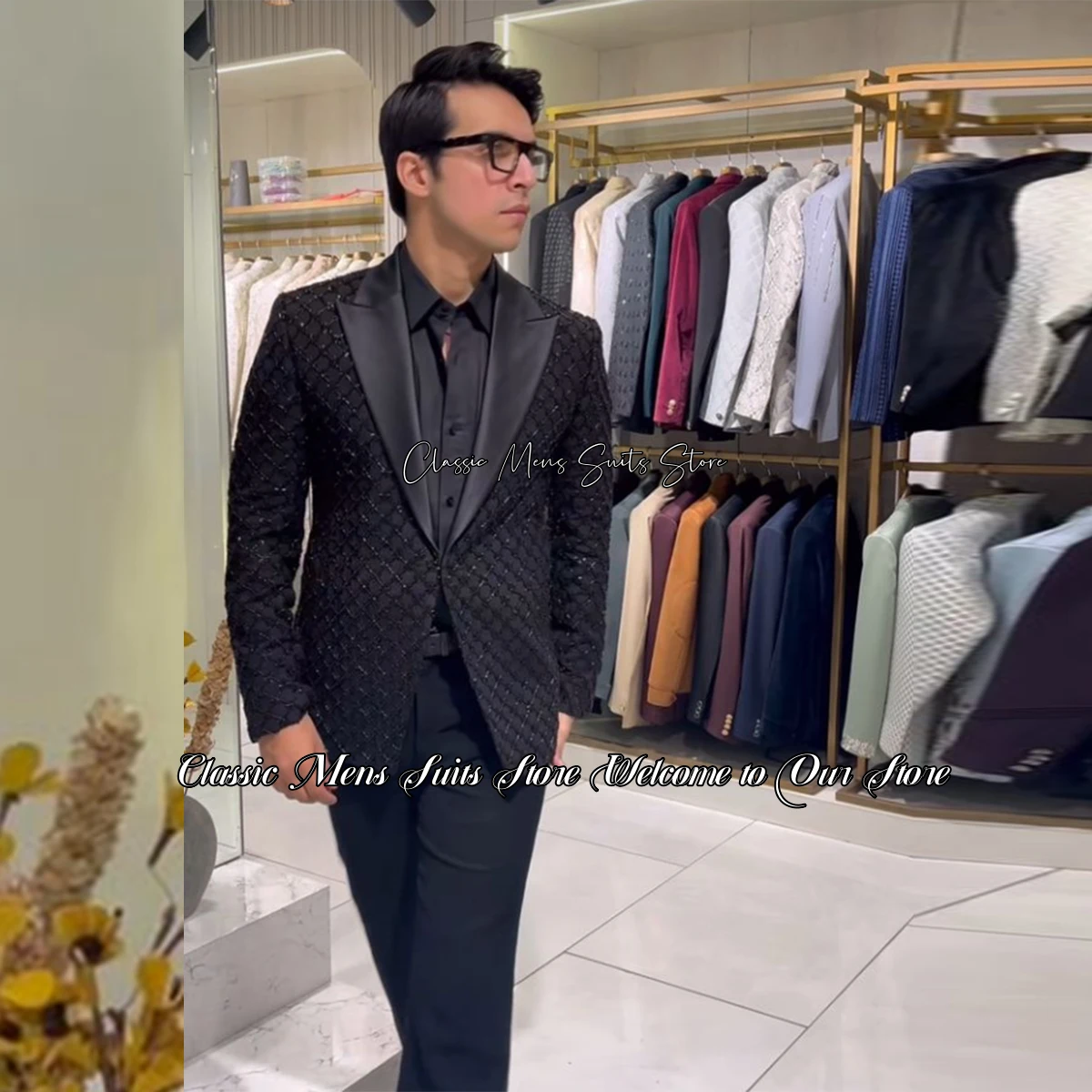 Luxury Beaded Crystals Men Suits Black Formal Wedding Groom Tuxedos 2 Pieces Sets Male Prom Blazers Party Slim Fit Costume Homme
Luxury Beaded Crystals Men Suits Black Formal Wedding Groom Tuxedos 2 Pieces Sets Male Prom Blazers Party Slim Fit Costume Homme