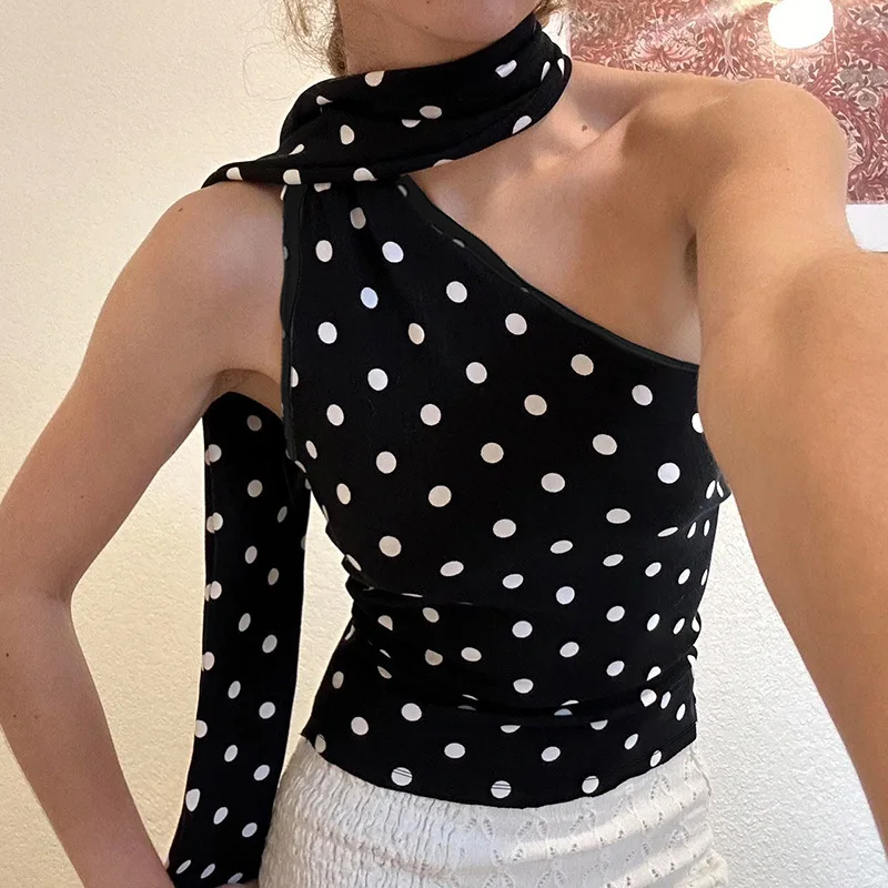 Tuularose Vintage Polka Dot Tank Top Summer Womens Sexy Backless Sleeveless Vest Short Tops Elegant Ribbon Party Womens T-Shirt
Tuularose Vintage Polka Dot Tank Top Summer Womens Sexy Backless Sleeveless Vest Short Tops Elegant Ribbon Party Womens T-Shirt