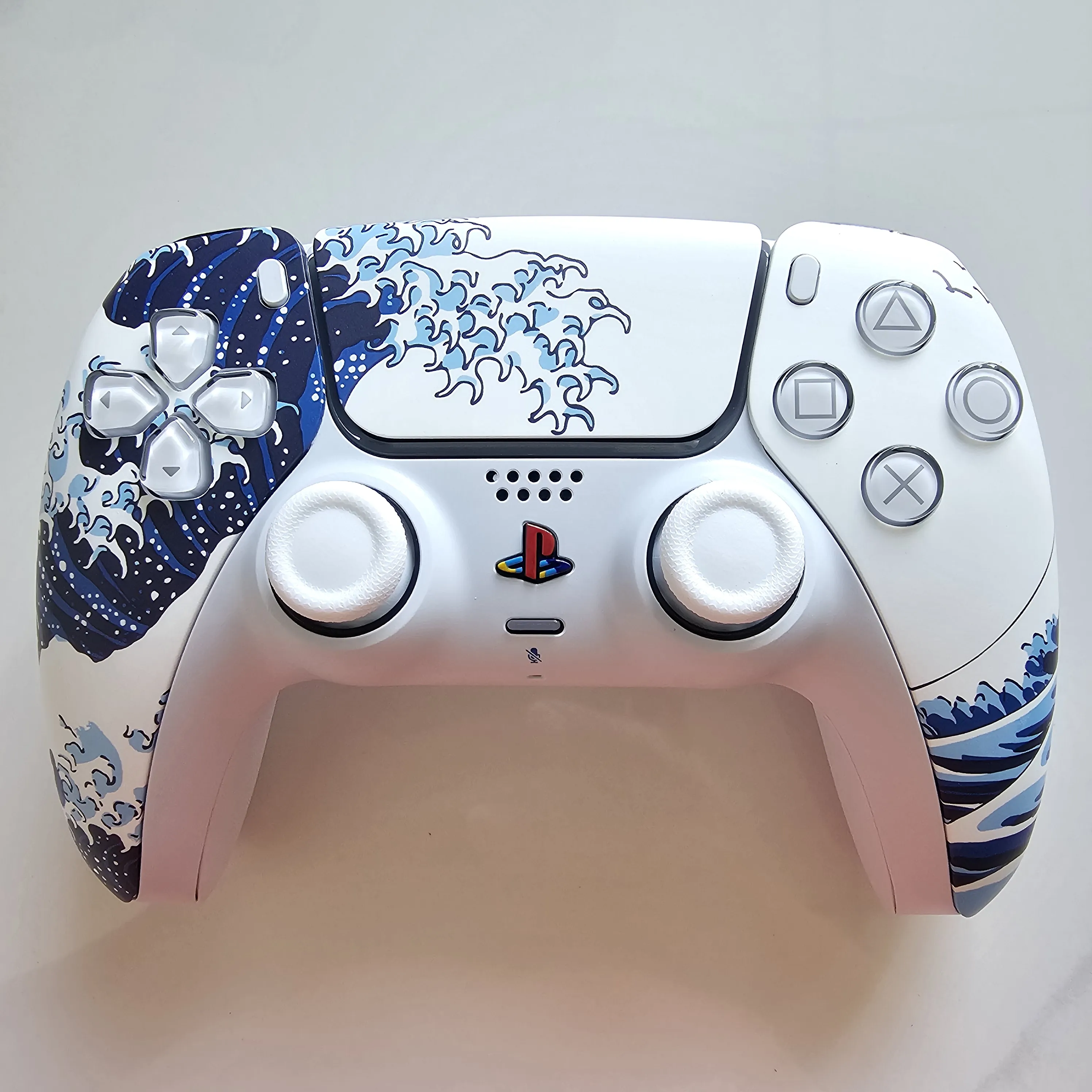 Ps5 Game Console Handle Classy Original Limited Edition Customized Modified Ps5 Original Handle Ps5 Wireless Controller: Kanagawa
Ps5 Game Console Handle Classy Original Limited Edition Customized Modified Ps5 Original Handle Ps5 Wireless Controller: Kanagawa
