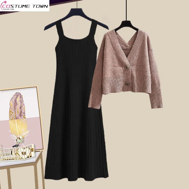Autumn and Winter Set Women's Korean Edition New Western Style Knitted Cardigan Sweater Slim Slim Hanging Dress Two Piece Set
Autumn and Winter Set Women's Korean Edition New Western Style Knitted Cardigan Sweater Slim Slim Hanging Dress Two Piece Set