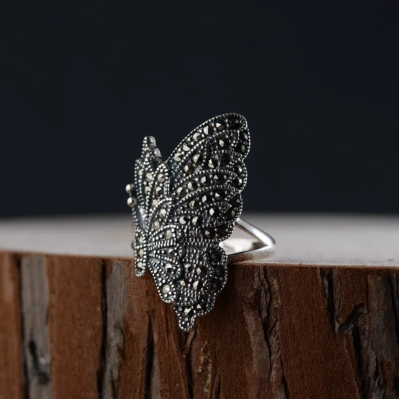 Uglyless Personalized Big Size Thai Silver Butterfly Rings for Women Vintage Insects Open Rings Real 925 Silver Fine Bijoux R921
Uglyless Personalized Big Size Thai Silver Butterfly Rings for Women Vintage Insects Open Rings Real 925 Silver Fine Bijoux R921