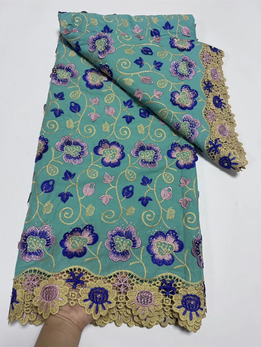 2026 Luxury African Guipure Cord Lace Lace Fabric Embroidery Nigerian Cotton Lace Fabric With Stones For Sewing Wedding Cloth
2026 Luxury African Guipure Cord Lace Lace Fabric Embroidery Nigerian Cotton Lace Fabric With Stones For Sewing Wedding Cloth