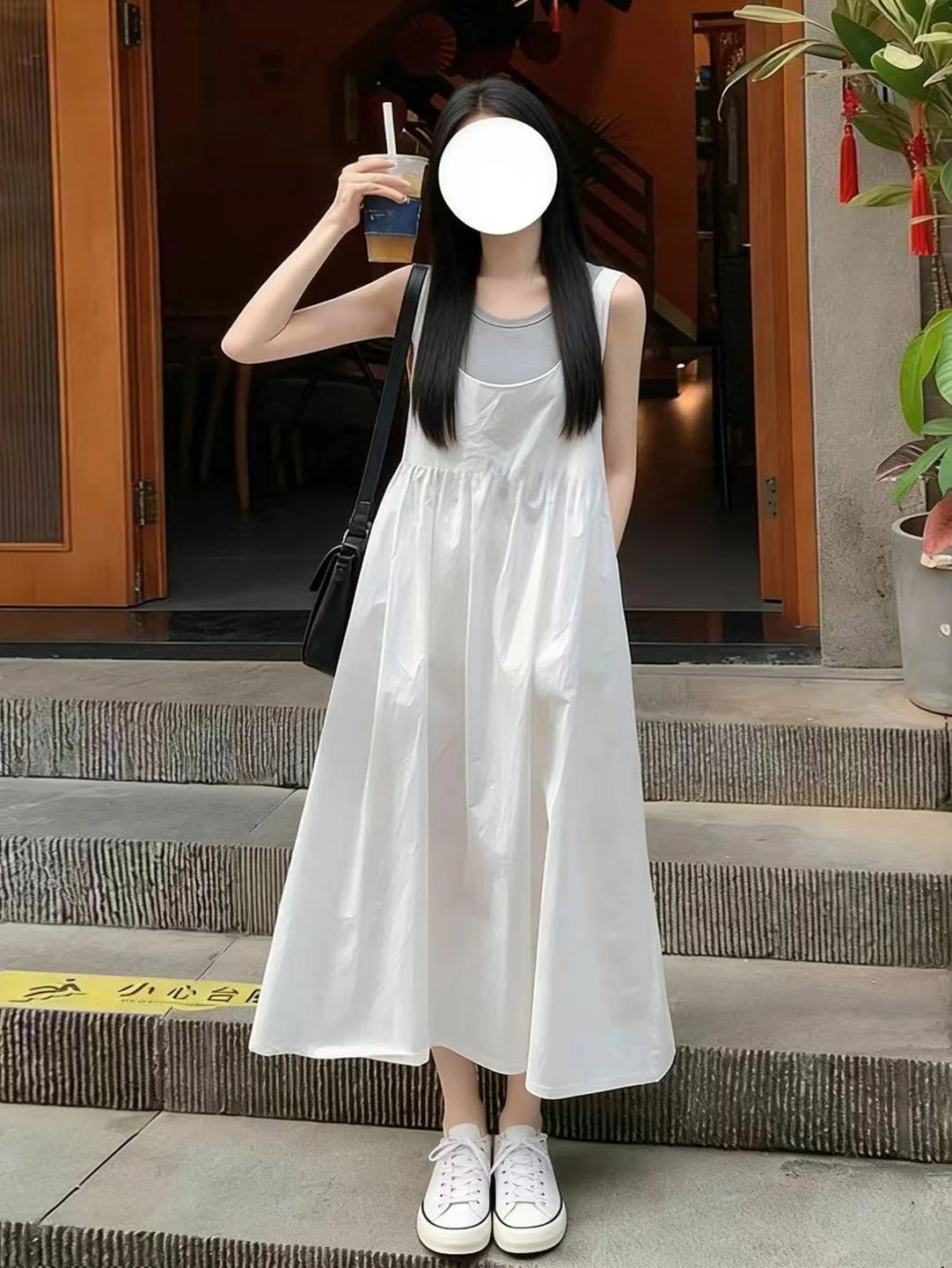 Gray Vest Women's Fashion Summer 2026 White Strap Dress Set Laid-back Style High Waist Loose Fit Commute Style Casual Wear
Gray Vest Women's Fashion Summer 2026 White Strap Dress Set Laid-back Style High Waist Loose Fit Commute Style Casual Wear