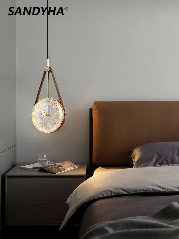 SANDYHA Luxury Copper Net Red Creative Small Chandelier Modern Simple Pendant Lamp for Bedroom Bedside Living Room Wall Decor
SANDYHA Luxury Copper Net Red Creative Small Chandelier Modern Simple Pendant Lamp for Bedroom Bedside Living Room Wall Decor