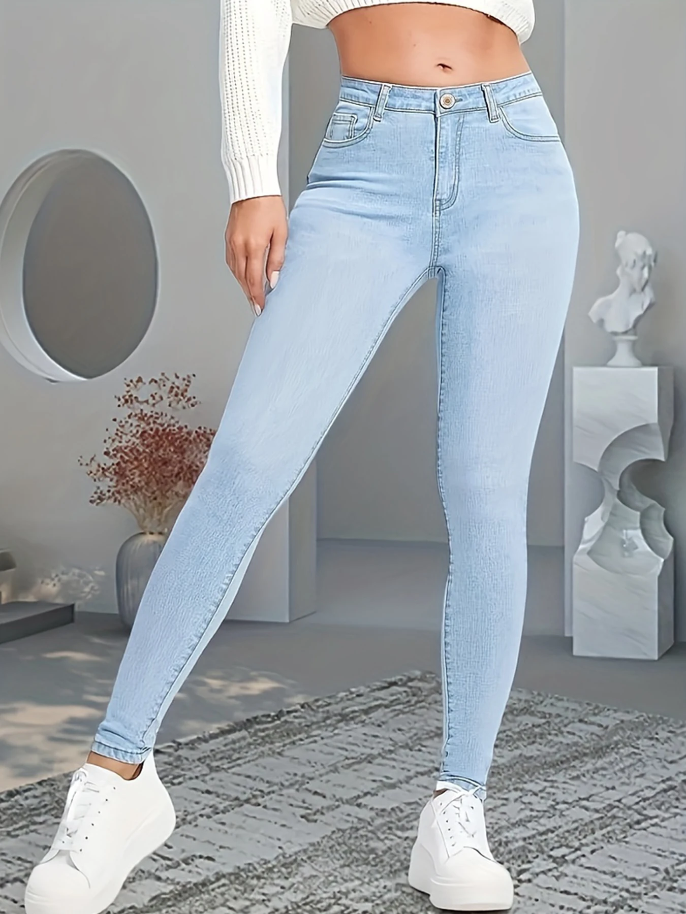 Women's High Waisted Elastic Slim Fit Jeans Slanted Pockets Washed Blue High-Quality Comfortable Fit Suitable for Daily Wea
Women's High Waisted Elastic Slim Fit Jeans Slanted Pockets Washed Blue High-Quality Comfortable Fit Suitable for Daily Wea