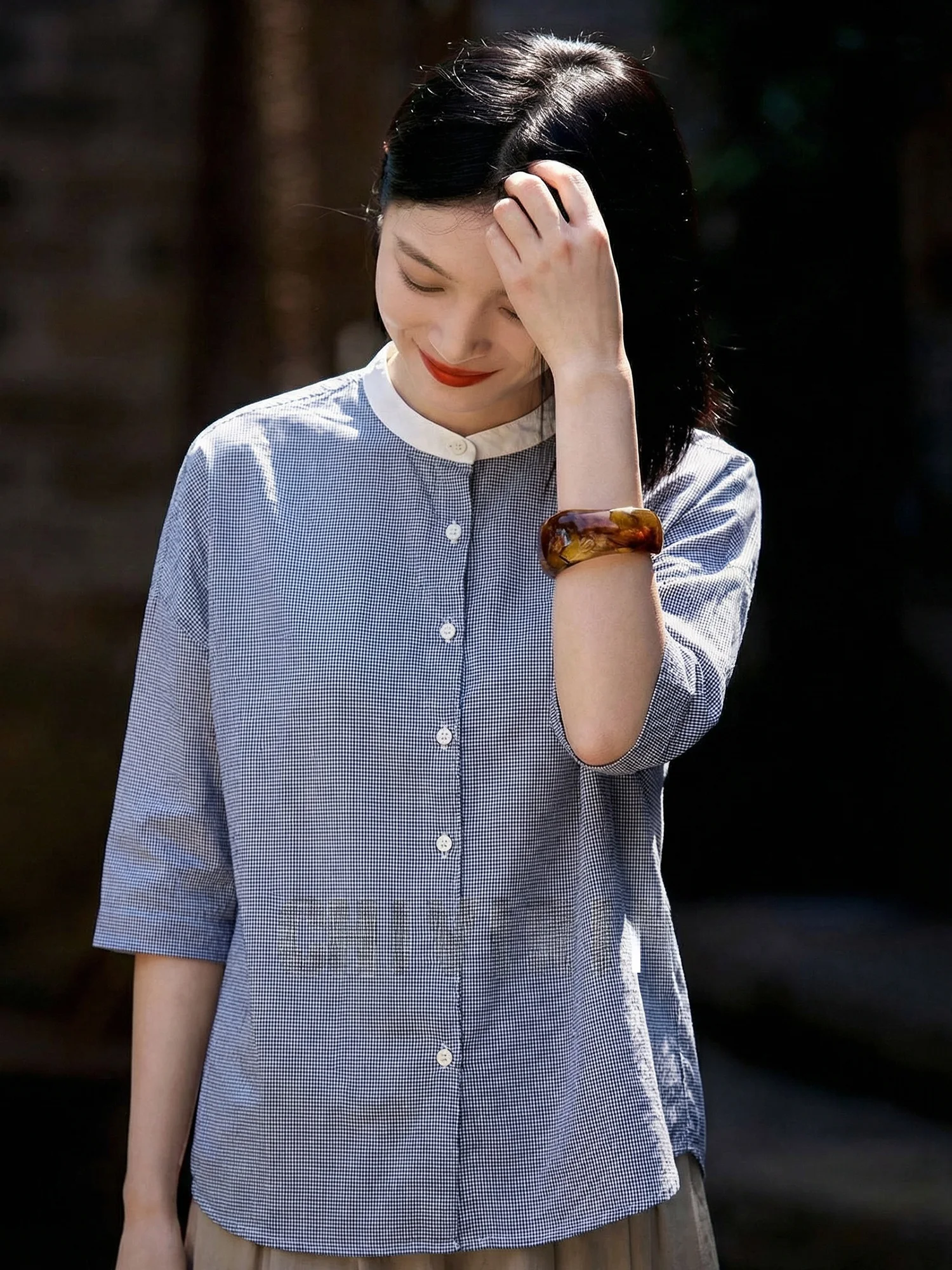 Chivirin Linen Silk irt Women's Spring Loose Fit round Ne Seven Sve Striped Pattern Breathable Comfortable Commute irt
Chivirin Linen Silk irt Women's Spring Loose Fit round Ne Seven Sve Striped Pattern Breathable Comfortable Commute irt