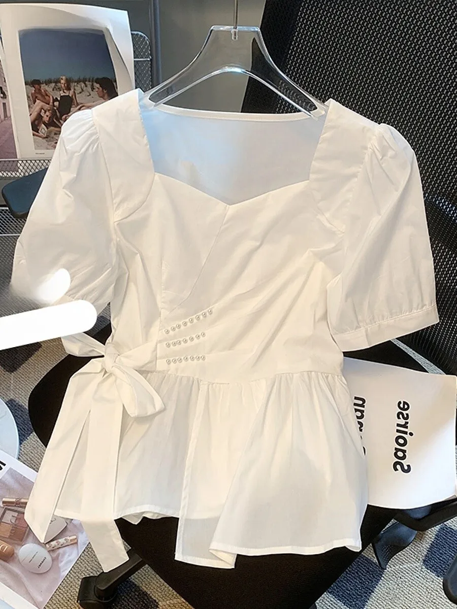 White Embellished Women's Shirt Slim Fit Korean Style Commute Design Summer Fashion Top with Waist-Cinching Effect
White Embellished Women's Shirt Slim Fit Korean Style Commute Design Summer Fashion Top with Waist-Cinching Effect