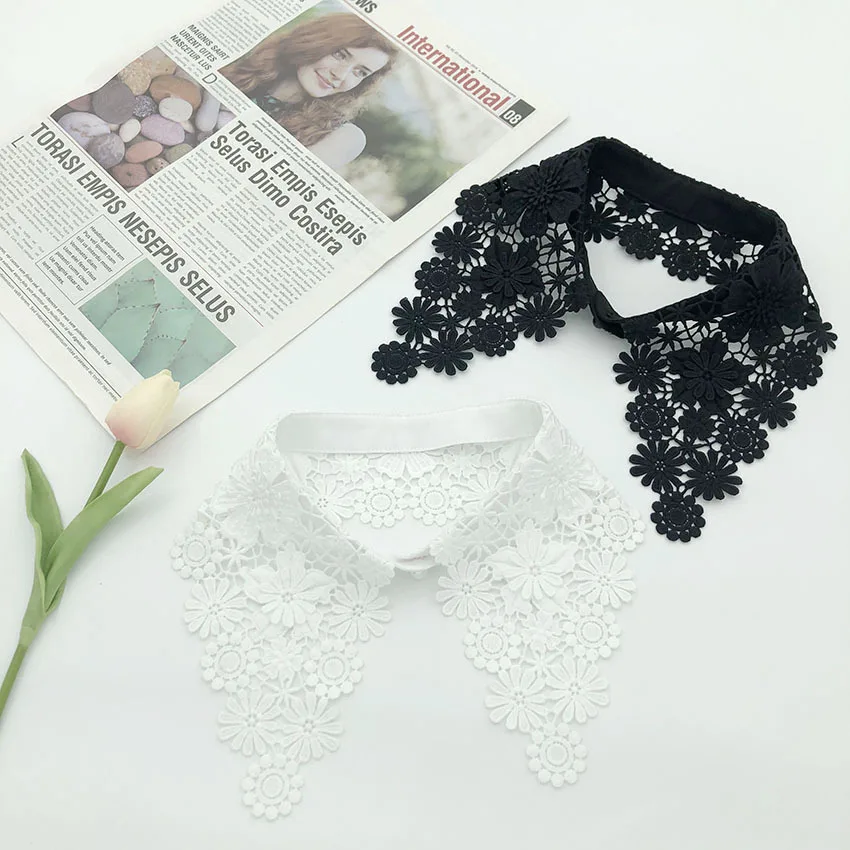 Fashion Cotton Lace Big Lapel Doll Fake Collar for Women Removable Detachable False Collar Sweater Dress Decoration Accessory
Fashion Cotton Lace Big Lapel Doll Fake Collar for Women Removable Detachable False Collar Sweater Dress Decoration Accessory
