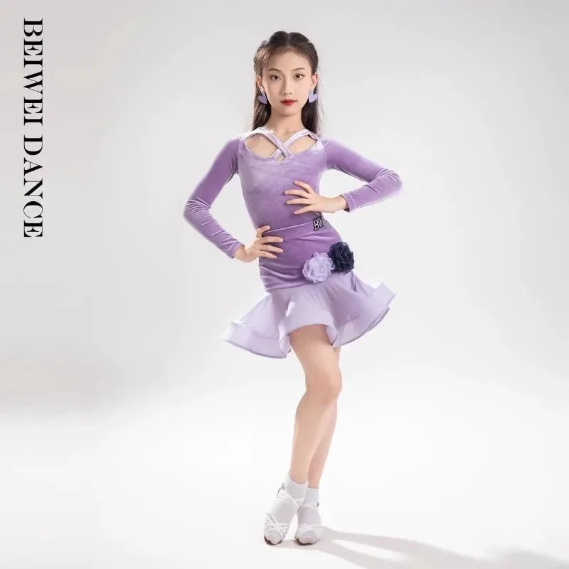 Girls' Latin Dance Training Clothes Autumn and Winter Long Sleeved Latin Dance Skirt Stage Performance Competition Clothes
Girls' Latin Dance Training Clothes Autumn and Winter Long Sleeved Latin Dance Skirt Stage Performance Competition Clothes