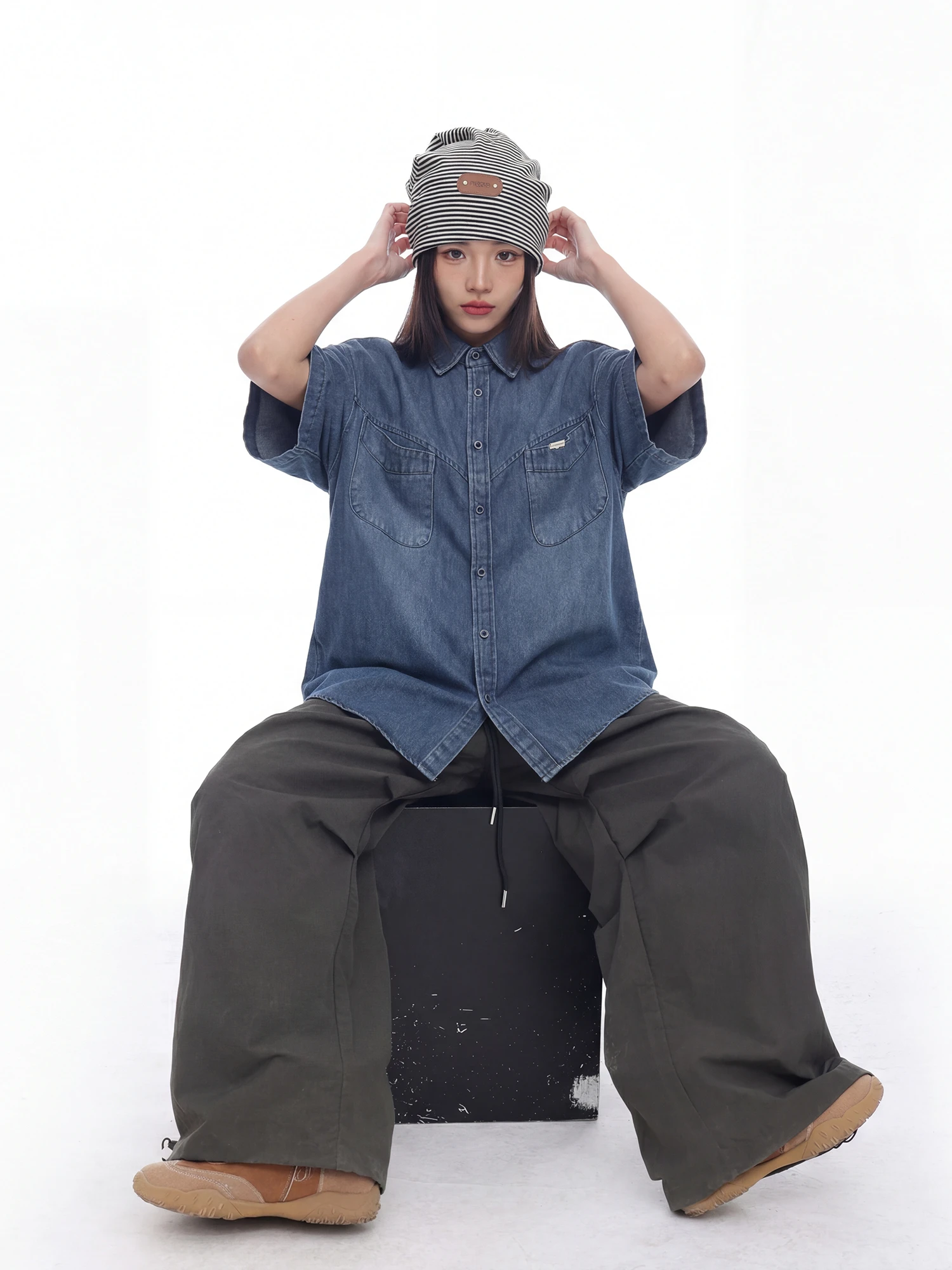 American Cleanfit Washed Vintage Short Sleeve Workwear Shirt Women's Loose Casual Summer Shirt BF Style Street Fashion Cotton
American Cleanfit Washed Vintage Short Sleeve Workwear Shirt Women's Loose Casual Summer Shirt BF Style Street Fashion Cotton