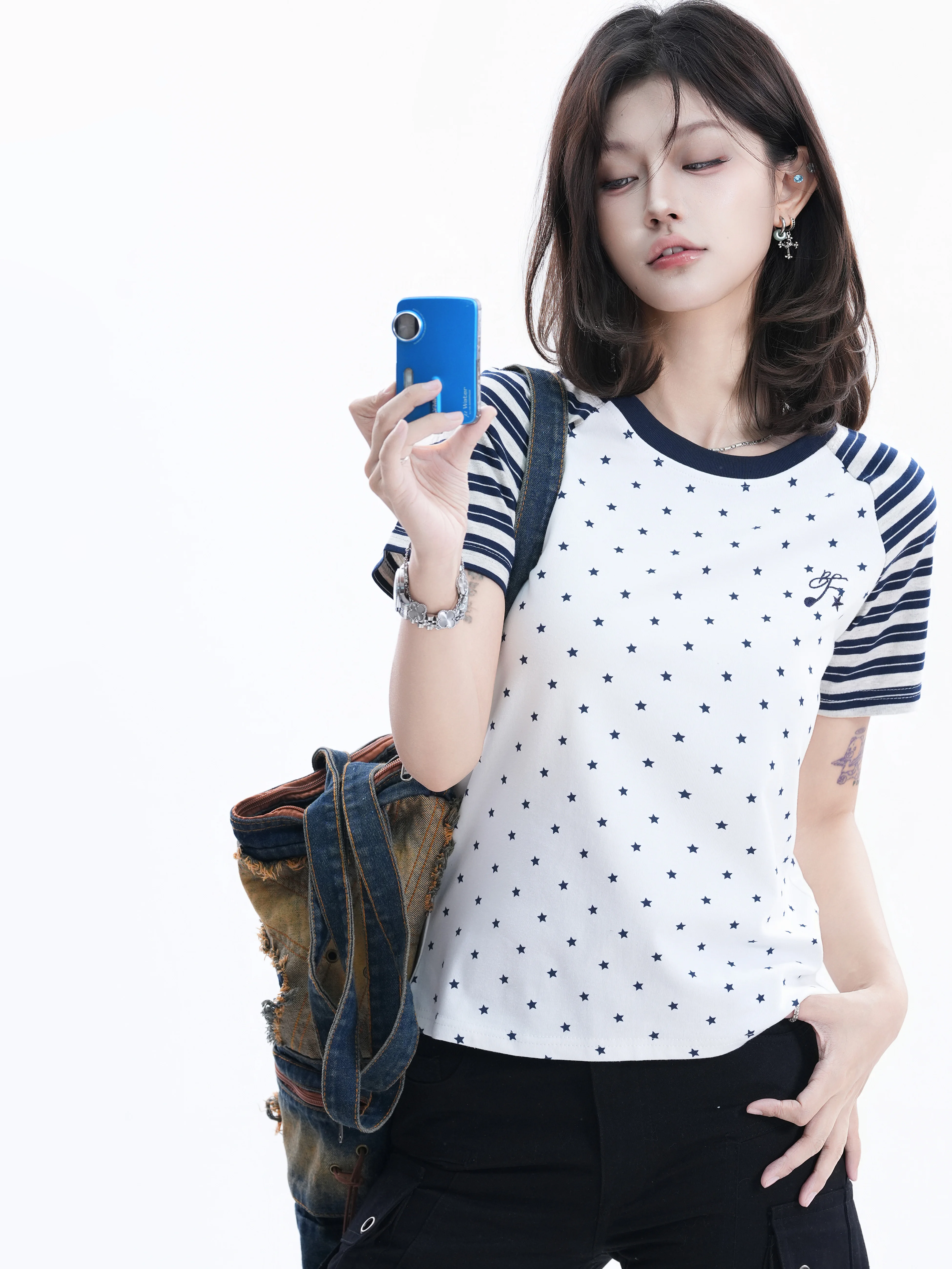 American Vintage Star Print Short Sleeve T-Shirt Women's Striped Shoulder Insert Y2K Spicy Top Cotton Stretch Fabric round Neck
American Vintage Star Print Short Sleeve T-Shirt Women's Striped Shoulder Insert Y2K Spicy Top Cotton Stretch Fabric round Neck