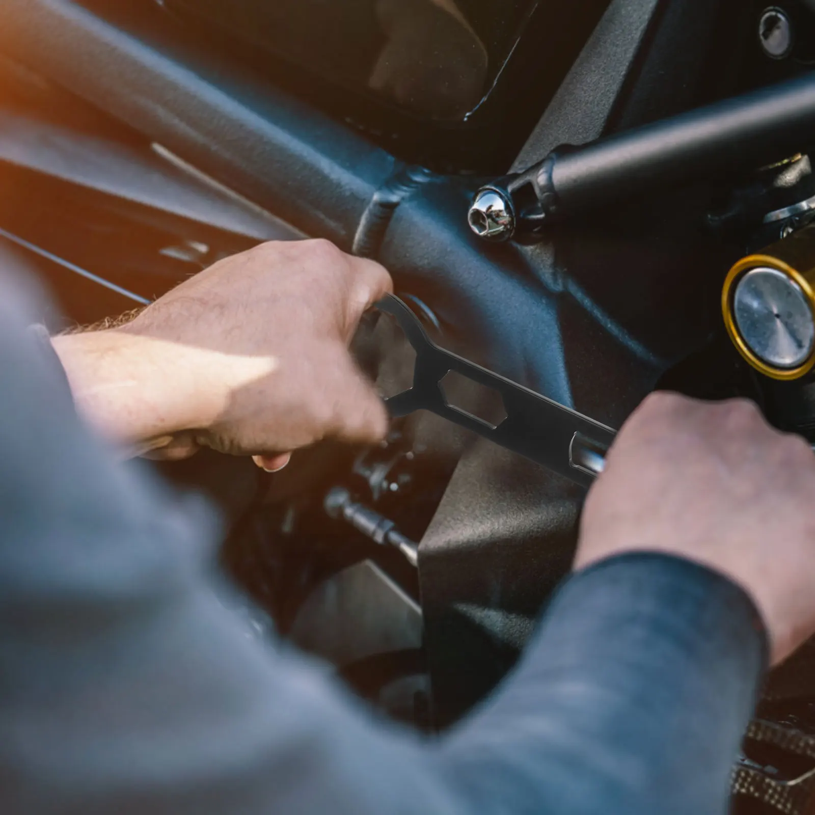 Front Fork Cap Wrench 50mm Motorcycle Tool Iron Construction Durable Repair Suspension Dirt Rod Motocross Cover for Motorcycles 
Front Fork Cap Wrench 50mm Motorcycle Tool Iron Construction Durable Repair Suspension Dirt Rod Motocross Cover for Motorcycles