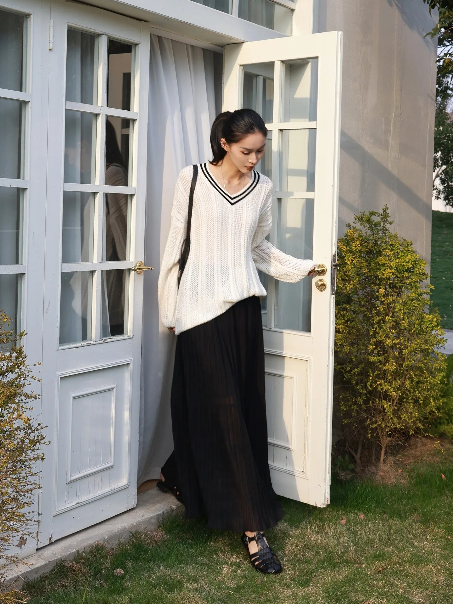 Весенне-летняя женская юбка-трапеция с эластичным поясом, легкая, с ажурными вставками, кружевная, средней длины, повседневная, из полиэстера
Весенне-летняя женская юбка-трапеция с эластичным поясом, легкая, с ажурными вставками, кружевная, средней длины, повседневная, из полиэстера