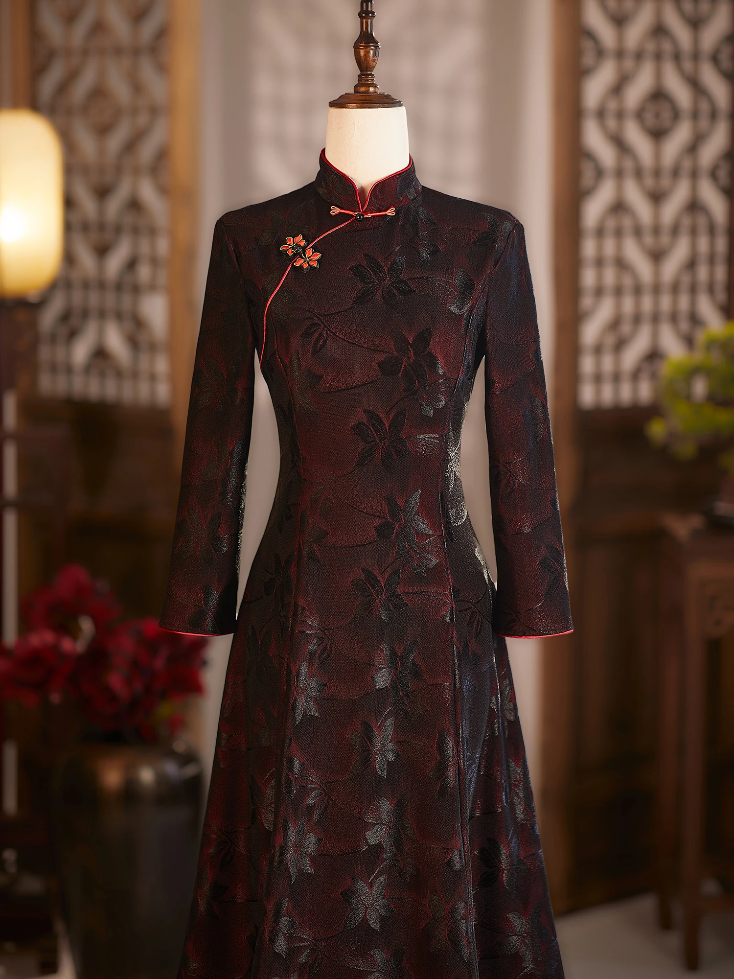 Deep Red Velvet Wedding Dr A-Line Skirt Long Sve Mid-Length Qipao for Mother of the Bride Autumn Winter New Arrival
Deep Red Velvet Wedding Dr A-Line Skirt Long Sve Mid-Length Qipao for Mother of the Bride Autumn Winter New Arrival