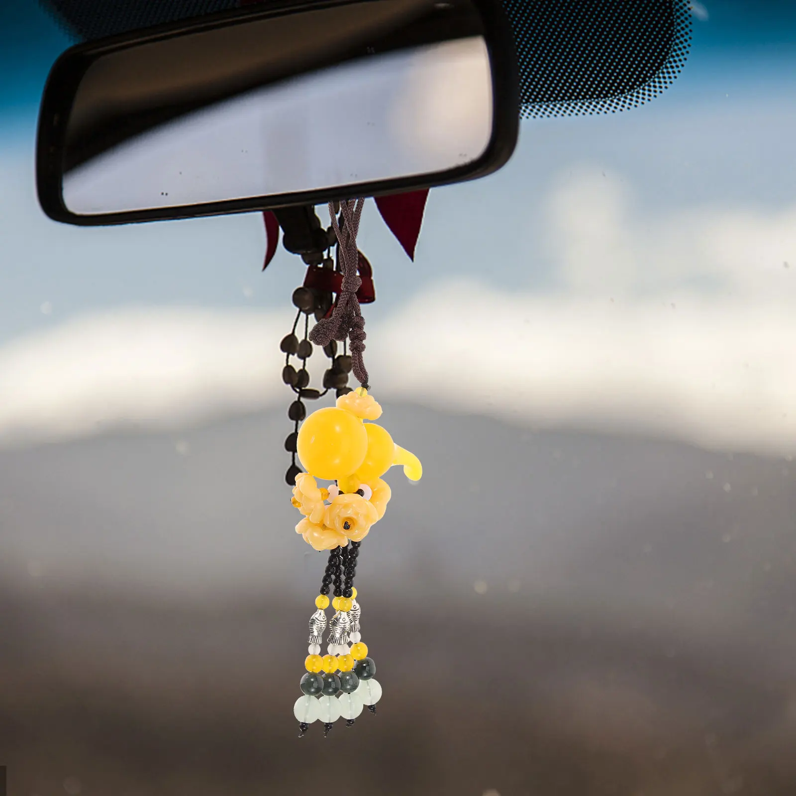 Yellow Gourd Pendant Smooth Line Rear View Mirror Decor Car Interior Ornament Hanging Gourd Adornment Chinese Style Lotus Resin
Yellow Gourd Pendant Smooth Line Rear View Mirror Decor Car Interior Ornament Hanging Gourd Adornment Chinese Style Lotus Resin