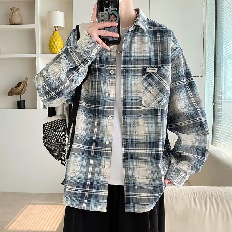 Long sleeved shirt men's spring casual loose checkered shirt men's lapel jacket high street ruff handsome jacket
Long sleeved shirt men's spring casual loose checkered shirt men's lapel jacket high street ruff handsome jacket