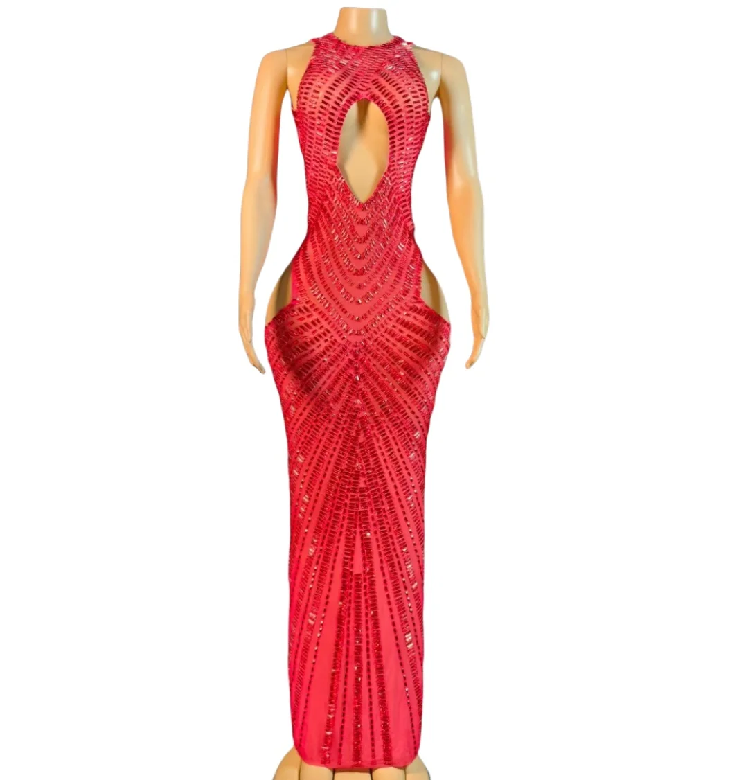 Fengwomei Hollow Out Low-cut Evening Gown Sparkly Rhinestone Sexy Long Dress Elegant Women Festival Celebrate Nightclub Outfit
Fengwomei Hollow Out Low-cut Evening Gown Sparkly Rhinestone Sexy Long Dress Elegant Women Festival Celebrate Nightclub Outfit