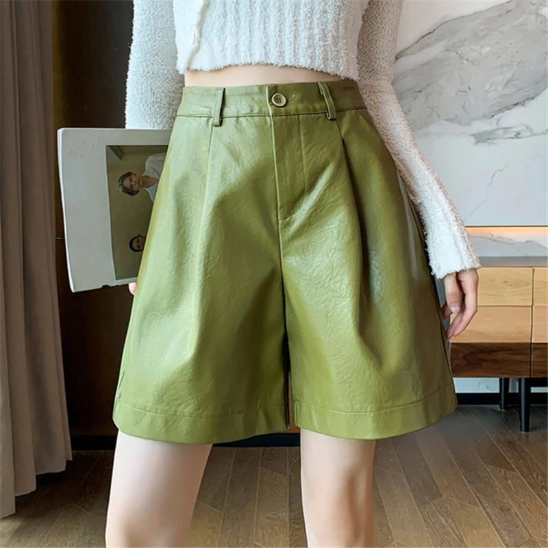 Autumn Winter Green Women's Faux PU Leather Half Pants 2023 New High Waist Buttons Female Wide Leg Loose Black Trousers Pockets
Autumn Winter Green Women's Faux PU Leather Half Pants 2023 New High Waist Buttons Female Wide Leg Loose Black Trousers Pockets