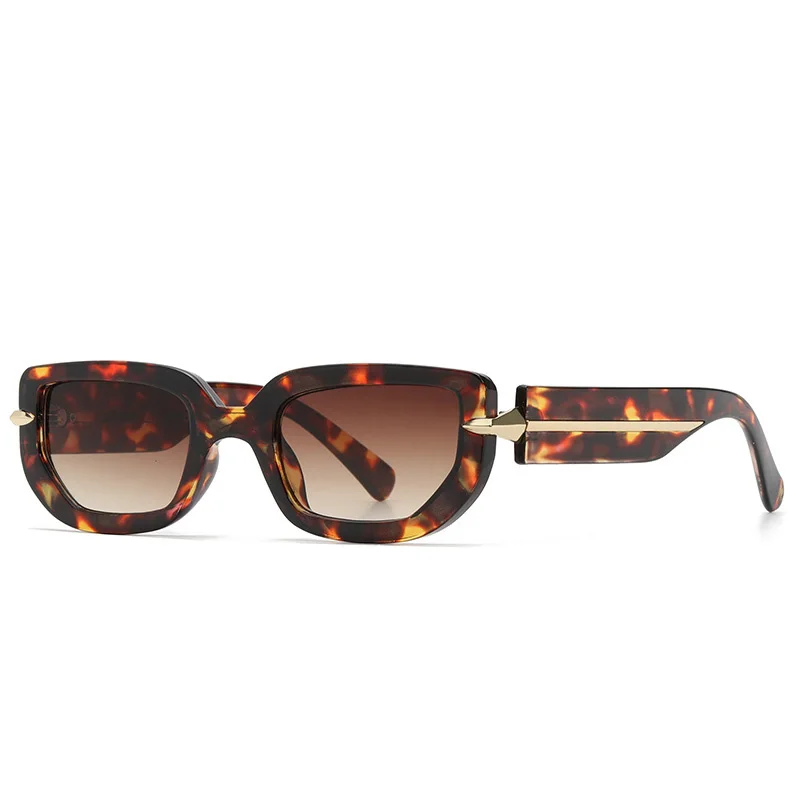 Luxury Brand Designer Rectangle Sunglasses Women Fashion Vintage Gradient Sun Glasses For Men Trendy Travel Shades Gafas UV400
Luxury Brand Designer Rectangle Sunglasses Women Fashion Vintage Gradient Sun Glasses For Men Trendy Travel Shades Gafas UV400
