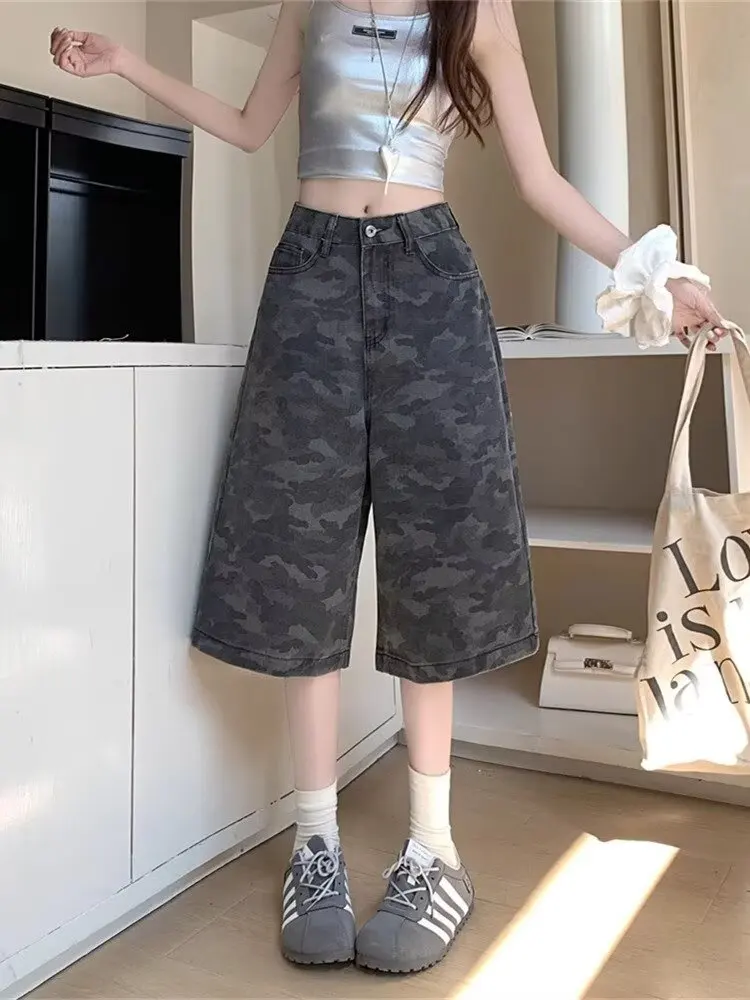 plus Size American Style Camouflage Denim Shorts Women's High Waist Loose Slimming Wide Leg Seven-Foot Mid-Pants
plus Size American Style Camouflage Denim Shorts Women's High Waist Loose Slimming Wide Leg Seven-Foot Mid-Pants