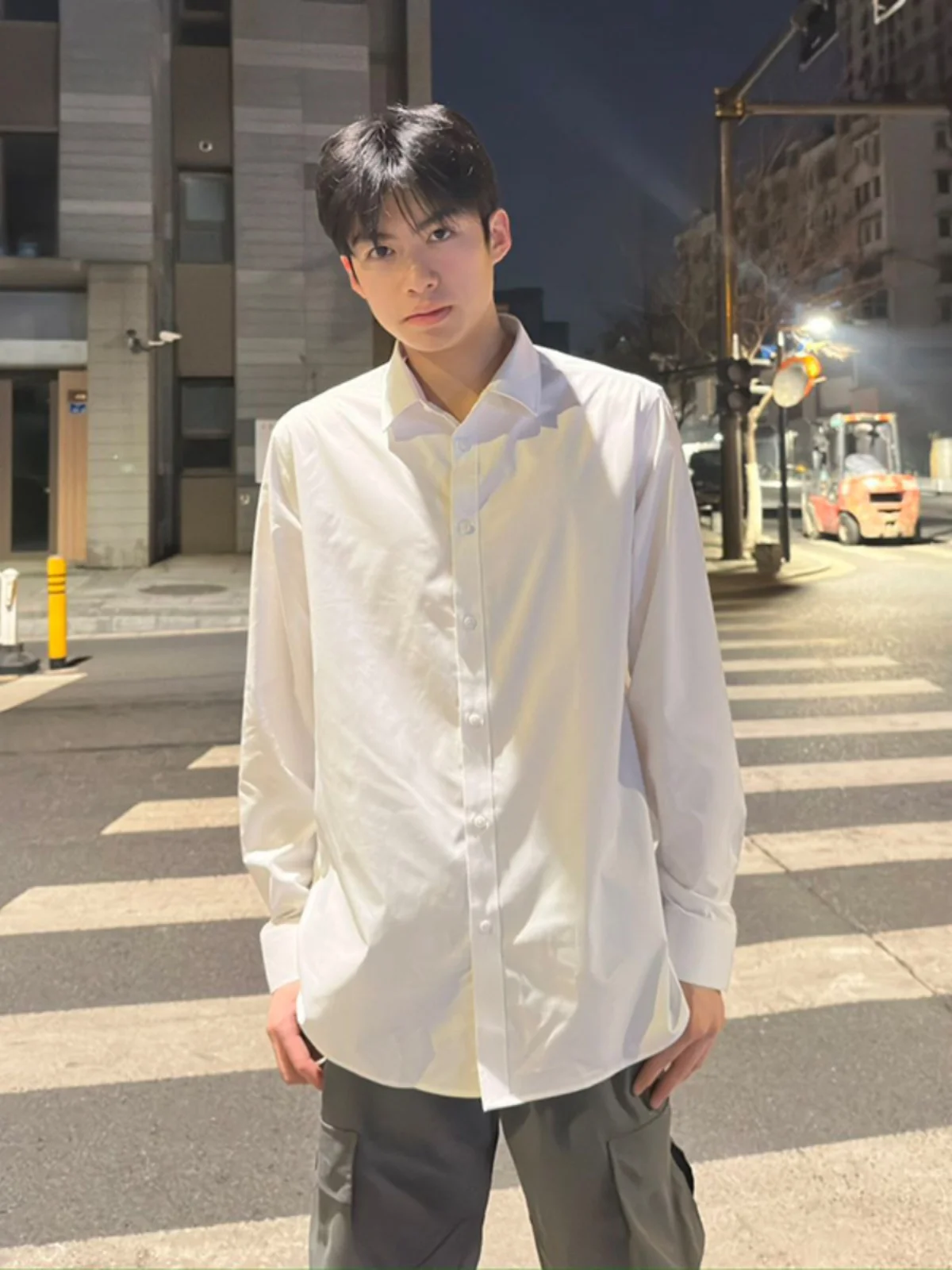 White Long Sve Men's irt Cleanfit Summer High-End Feeling Cool Teenage Brand Sun Protection Outerwear Loose Fit Polyeste...
White Long Sve Men's irt Cleanfit Summer High-End Feeling Cool Teenage Brand Sun Protection Outerwear Loose Fit Polyeste...
