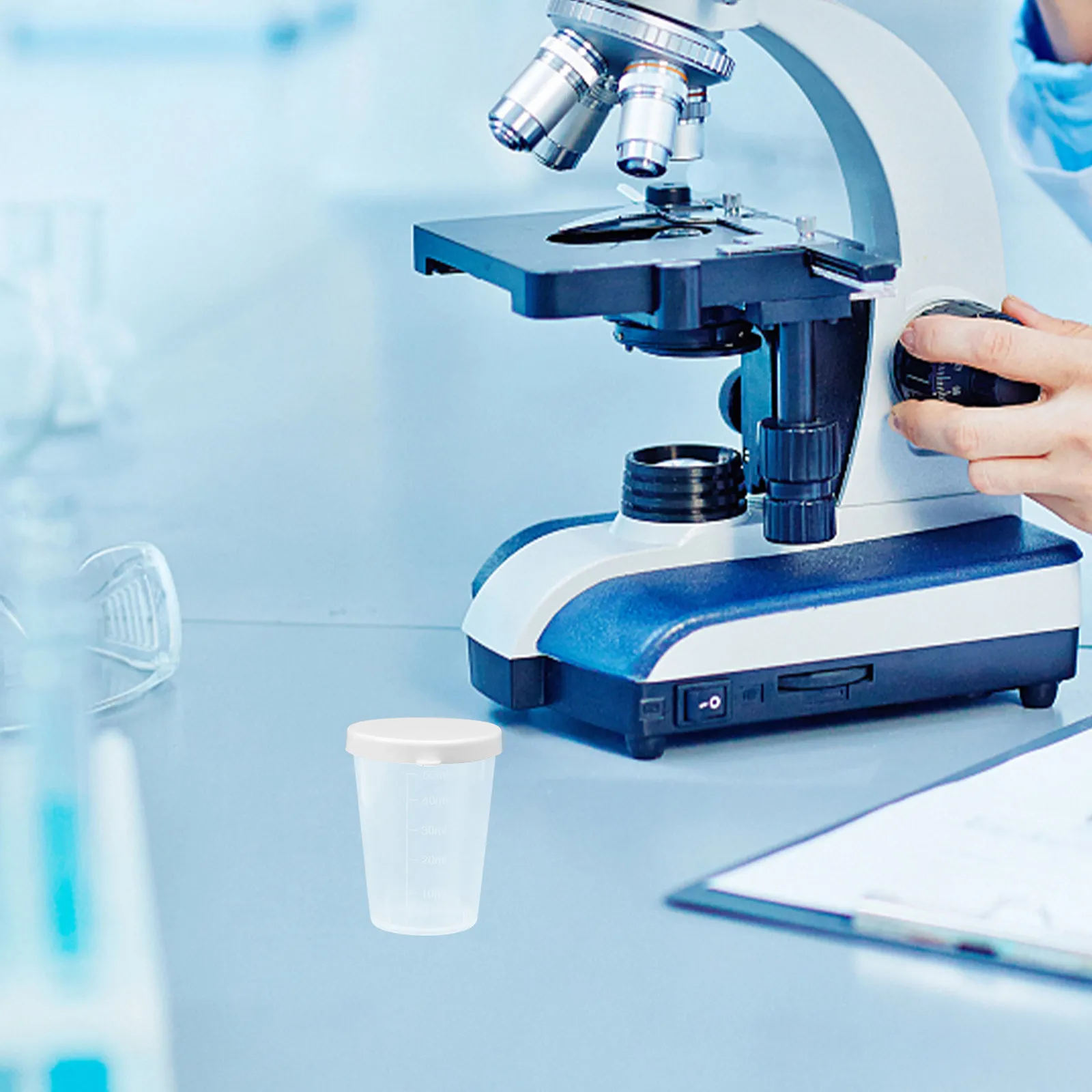 20Pcs Precision Graduated Measuring Cup with Lid Transparent Sample Bottle for Urine Testing Liquid Measurement
20Pcs Precision Graduated Measuring Cup with Lid Transparent Sample Bottle for Urine Testing Liquid Measurement