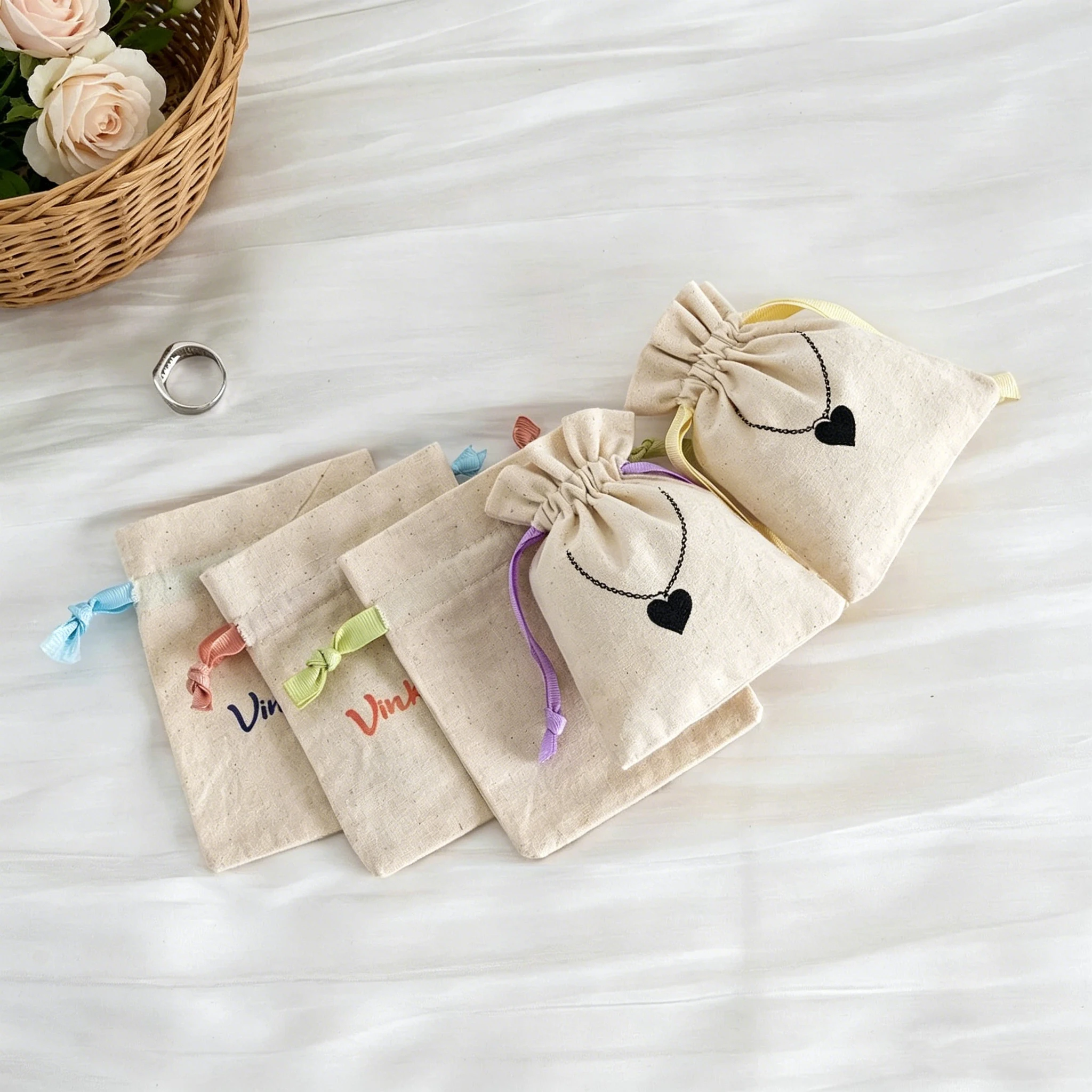 Custom Print Logo Jewelry Bags Nature Cotton Canvas Drawstring Pouch with Ribbon Earrings Rings Makeup Perfume Oil Dust Storage
Custom Print Logo Jewelry Bags Nature Cotton Canvas Drawstring Pouch with Ribbon Earrings Rings Makeup Perfume Oil Dust Storage