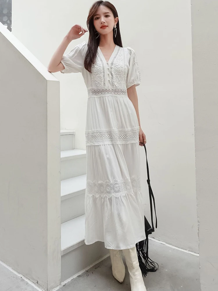 GypsyLady Floral Embroidery Chic Midi Dress White Vintage Boho Hollow Out Summer Holiday Women Casual Ladies Dresses Vestidos
GypsyLady Floral Embroidery Chic Midi Dress White Vintage Boho Hollow Out Summer Holiday Women Casual Ladies Dresses Vestidos