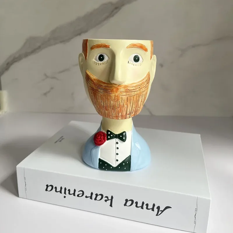 Creative European Style Portraits of Men and Women Flower Pots Sculptures Resin Crafts Home Decor Ornaments
Creative European Style Portraits of Men and Women Flower Pots Sculptures Resin Crafts Home Decor Ornaments