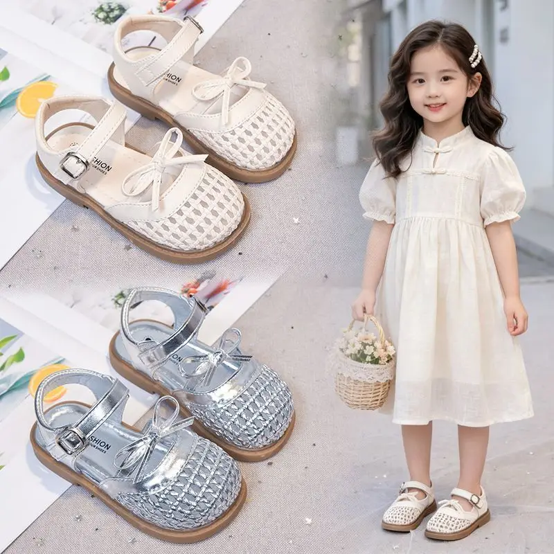 Girl's Fashion Sandals 2026 Summer New Style Baby Kid Sandals Children's Soft-soled Lightweight Princess Shoes Closed-toe Shoe
Girl's Fashion Sandals 2026 Summer New Style Baby Kid Sandals Children's Soft-soled Lightweight Princess Shoes Closed-toe Shoe