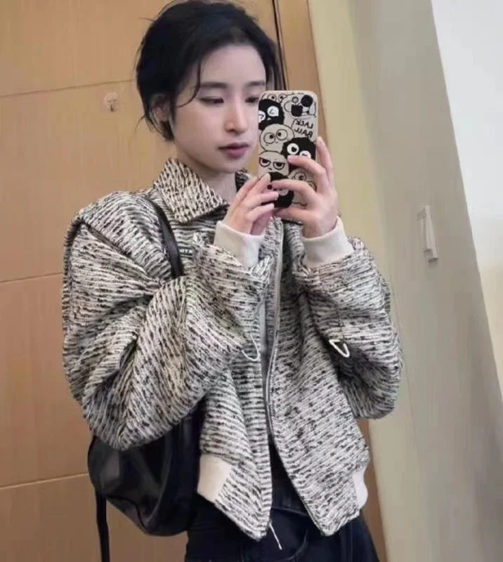 Korean Cropped Women Jacket Turndown Collar Zipper Casual Outwear 2023 Ropa Mujer Casual Fashion Vintage Coat Tops Female
Korean Cropped Women Jacket Turndown Collar Zipper Casual Outwear 2023 Ropa Mujer Casual Fashion Vintage Coat Tops Female