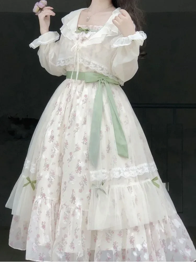 Платье-бретелька с тонкой талией и бантом с цветочным принтом для женщин + Y2k с v-образным вырезом на шнуровке и длинными рукавами, солнцезащитное пальто, летние комплекты из двух предметов
Платье-бретелька с тонкой талией и бантом с цветочным принтом для женщин + Y2k с v-образным вырезом на шнуровке и длинными рукавами, солнцезащитное пальто, летние комплекты из двух предметов