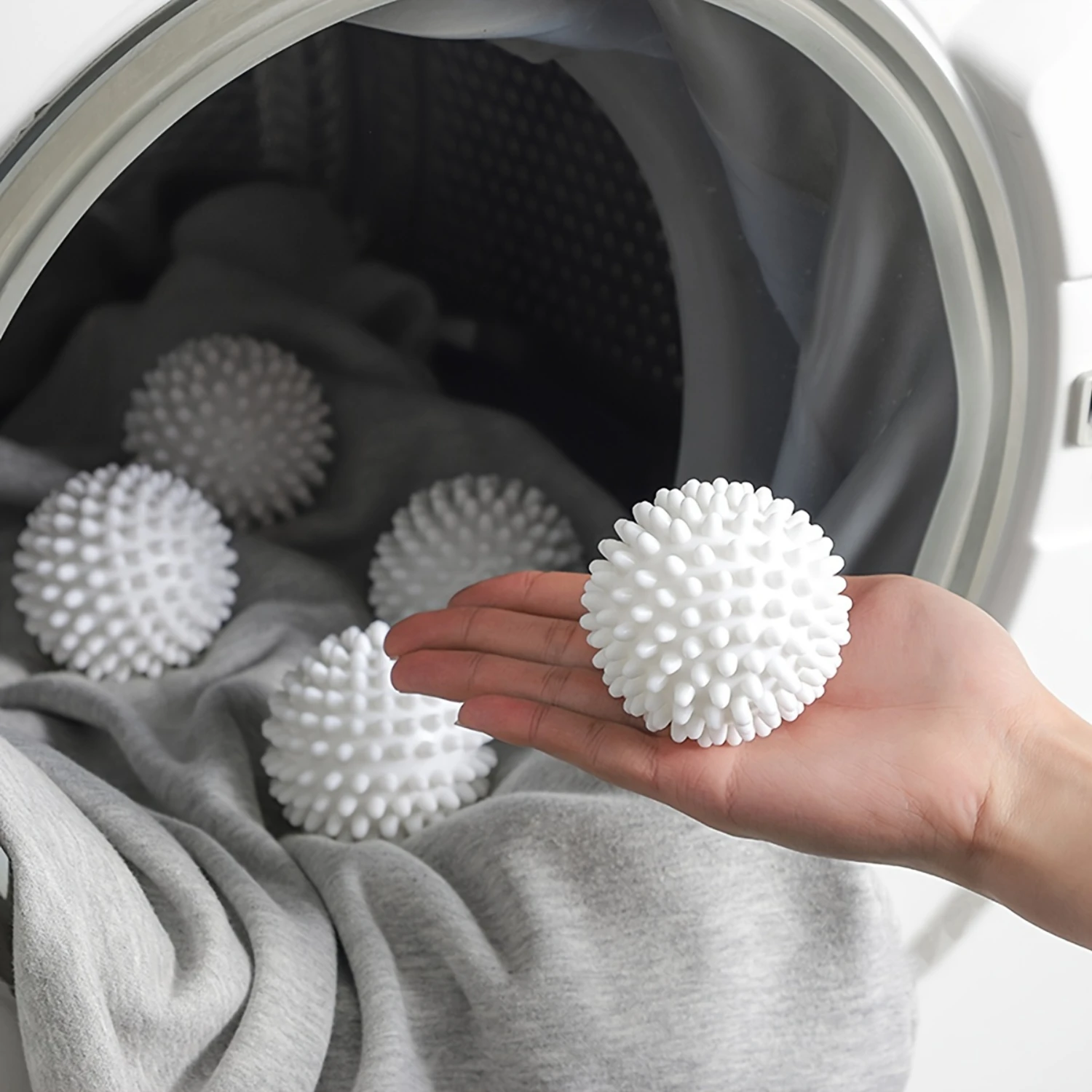 2/6pcs Colorful Anti-Rolling Reusable Laundry Dryer Balls - Soften Clothes, Reduce Static, Fresh Smell, Energy Saving Cleaning T
2/6pcs Colorful Anti-Rolling Reusable Laundry Dryer Balls - Soften Clothes, Reduce Static, Fresh Smell, Energy Saving Cleaning T