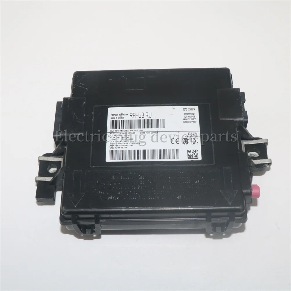 68217818AF 68217818AD 68217818AE Receiver Hub Module for Chrysler Pacifica 3.6L 2017 2018 2019
68217818AF 68217818AD 68217818AE Receiver Hub Module for Chrysler Pacifica 3.6L 2017 2018 2019