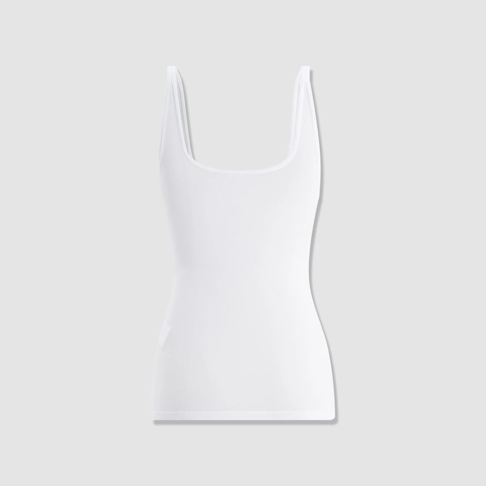Seamless Women Tank Top White Sleeveless Camisole Soft Stretch Slim Fit U-Neck Basic Layering Undershirt for Daily Casual Wear
Seamless Women Tank Top White Sleeveless Camisole Soft Stretch Slim Fit U-Neck Basic Layering Undershirt for Daily Casual Wear
