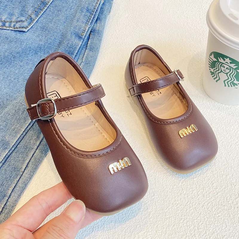 2026 Spring Autumn New Soft Sole Small Girls' Princess Single Shoes Children's Performance Shoes
2026 Spring Autumn New Soft Sole Small Girls' Princess Single Shoes Children's Performance Shoes
